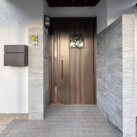 【M様】アトリエの玄関と倉庫の改修工事